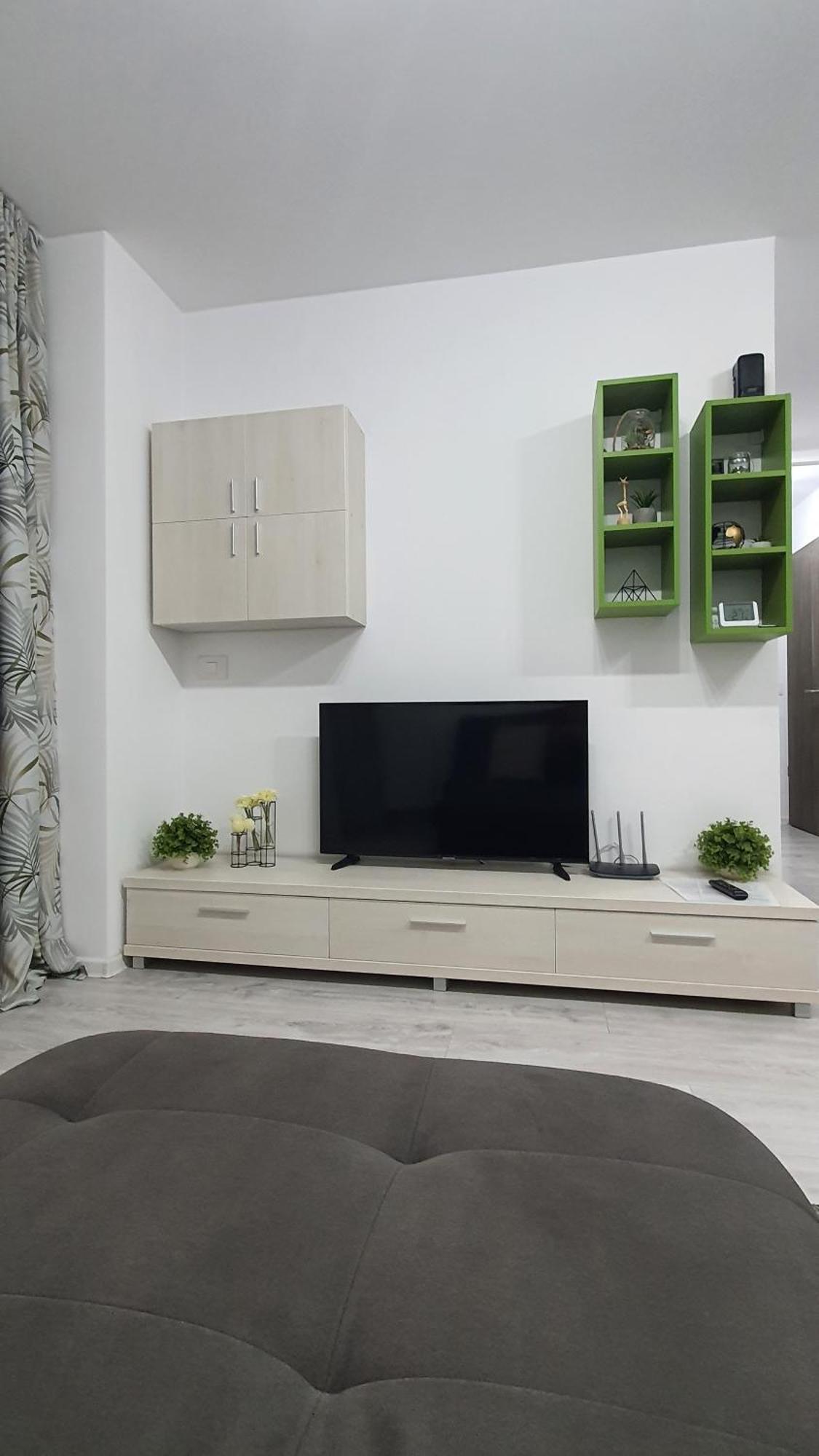 Green Apartment Coresi Brasov Exterior photo