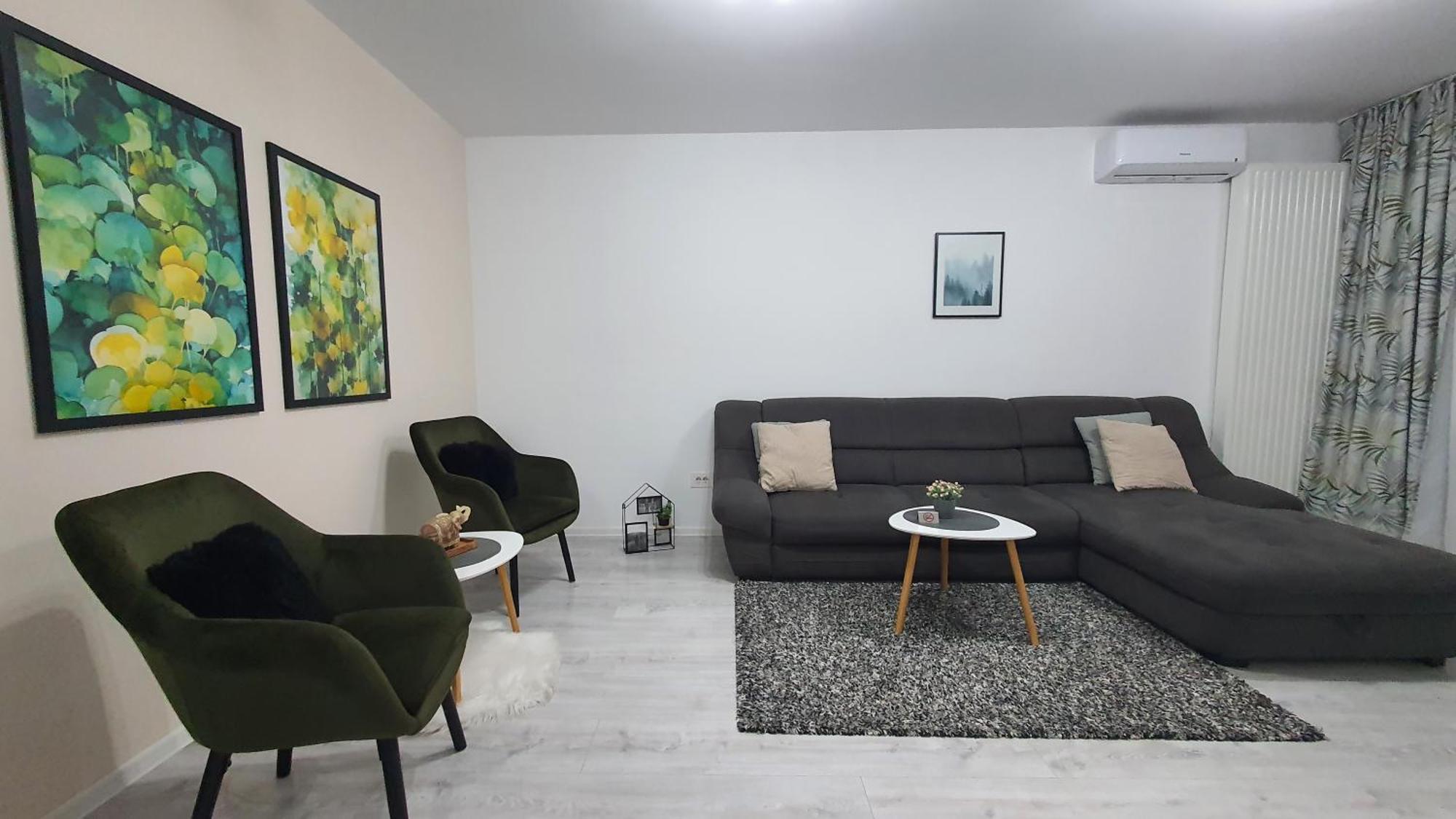 Green Apartment Coresi Brasov Exterior photo